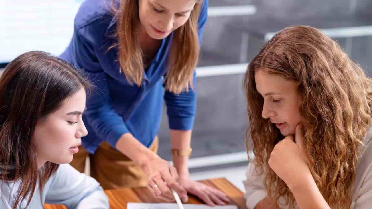 How Much Does A Marketing Project Manager Salary?